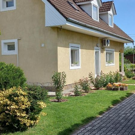 Patrik Apartman Lägenhet Siófok Exteriör bild